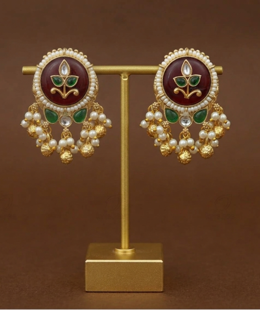 Tara Mini Dangler