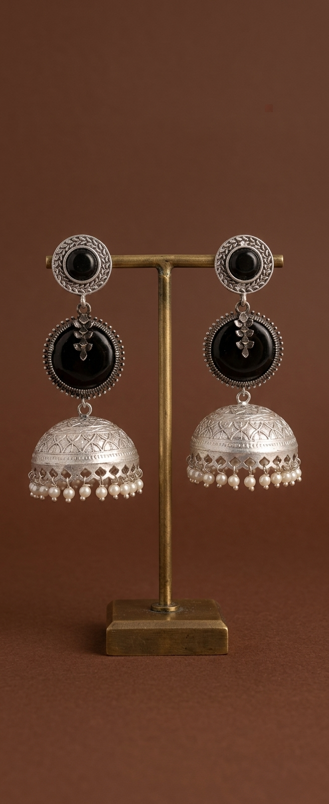 Vanya Oxidized Jhumka