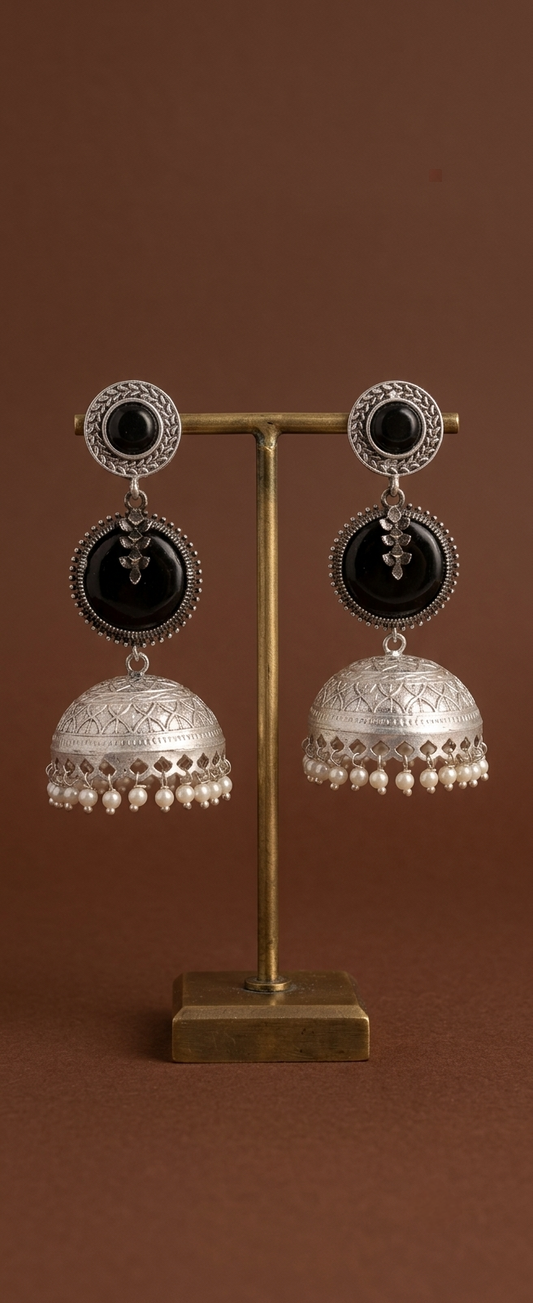 Vanya Oxidized Jhumka
